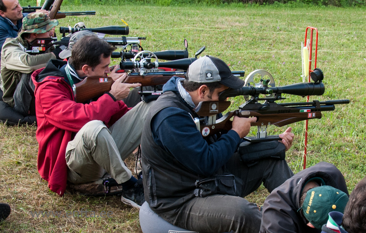 0333   on the left Roberto Menichelli IT